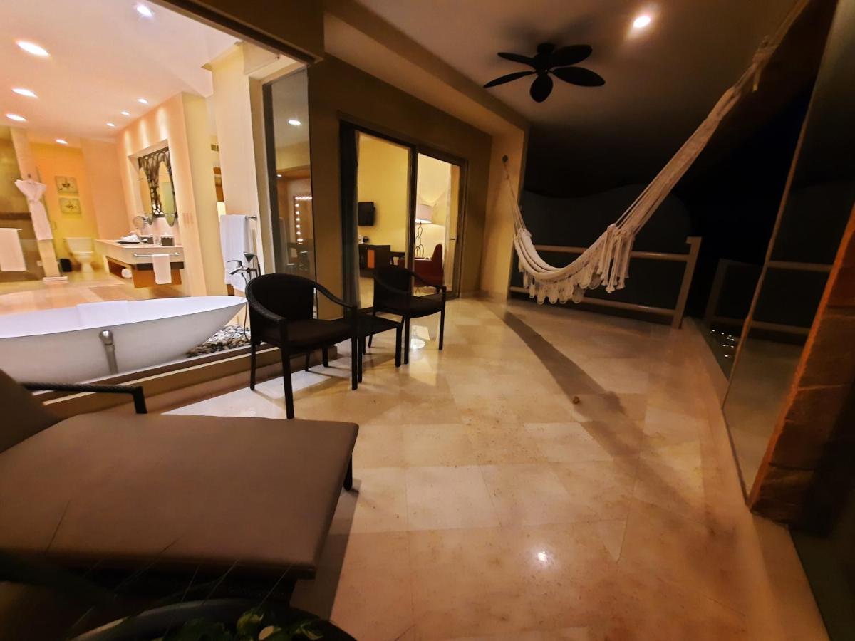 Suites at Garza Blanca Preserve Resort&Spa Puerto Vallarta Exterior foto